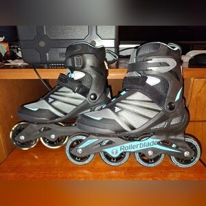 Rollerblade Women's Black and Blue Inline Skates